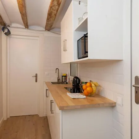 Ramblas Chic - 03 Apartment