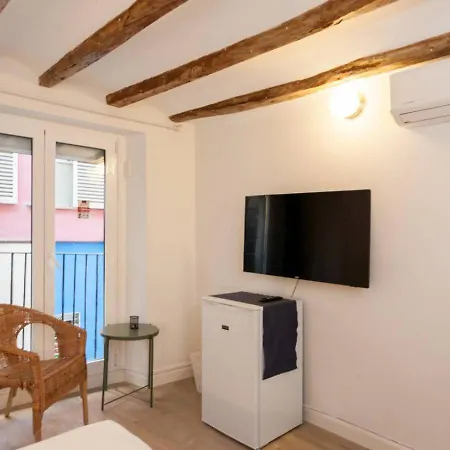 Ramblas Chic - 03 Apartment