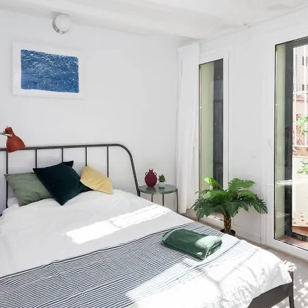 Apartment Ramblas Chic - 03