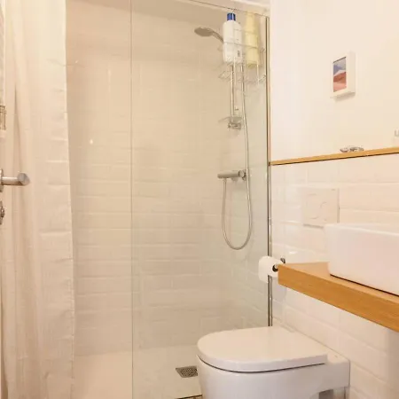 Apartment Ramblas Chic - 03 Barcelona